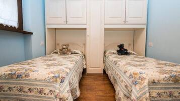 2 Schlafzimmer, Bettwäsche