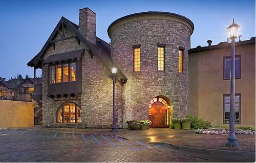 Amazing Villa in the Heart of Big Bear Village!