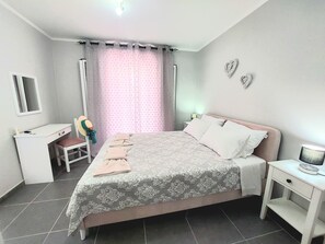 1 quarto, ferros/tábuas de passar roupa, Wi-Fi, roupa de cama