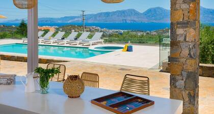 3 bedroom villa with a private pool