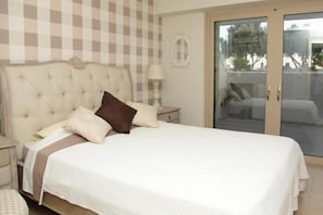 4 chambres, fer et planche Ă repasser, Wi-Fi, literie fournie