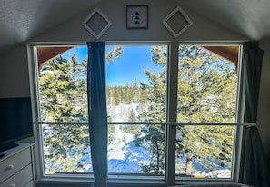 Who wouldn’t want to wake up to a view like this right from your window?
