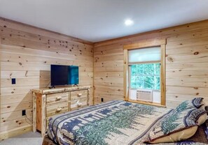 4 bedrooms, free WiFi, bed sheets
