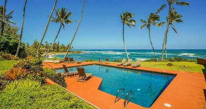 Luxury 2-Story Oceanfront Condo w/ Views & Pool