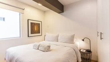 1 camera, Wi-Fi, lenzuola