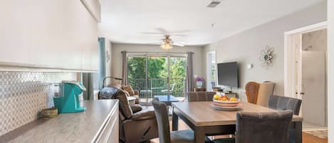 Condo, Multiple Beds, Balcony, Mountain View (Holiday Hills Getaway) | Interior