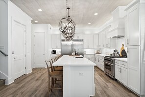 Fridge, microwave, oven, stovetop - ✨ Summer Lane | Golf Cart | Heated Private Pool*  & Walk to Beach | Elevator | FREE Parasailing (Santa Rosa Beach)