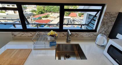 Tahitian Paradise 52 Situé à Moins de 10minutes à Pied du Centre Ville