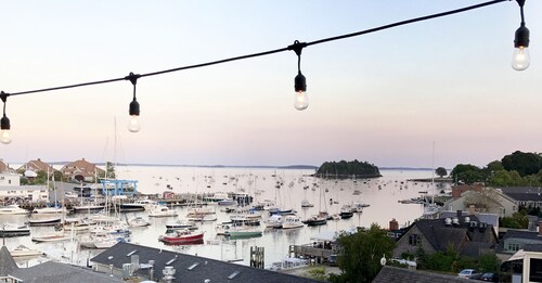 Simply perfect home for Maine adventure; equally close to the harbor & the lake