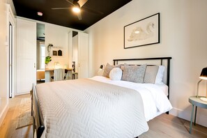 2 habitaciones, escritorio, tabla de planchar con plancha y wifi gratis