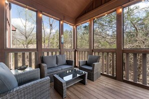 Nicht klassifiziertes Bild, 2 von 83, Schaltfläche