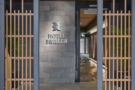 Exterior. Hotel Briller