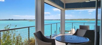 Three Bedroom Luxury Condo in Beautiful February Point