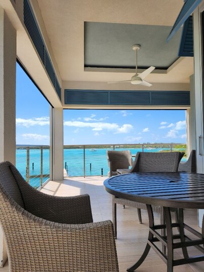 Three Bedroom Luxury Condo in Beautiful February Point