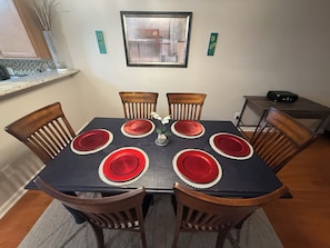 Dining - Cozy Townhouse in Brier Creek RDU (Raleigh)
