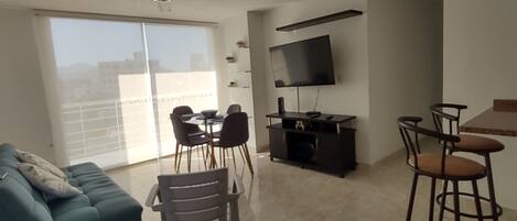 TV connectée, chaîne hi-fi