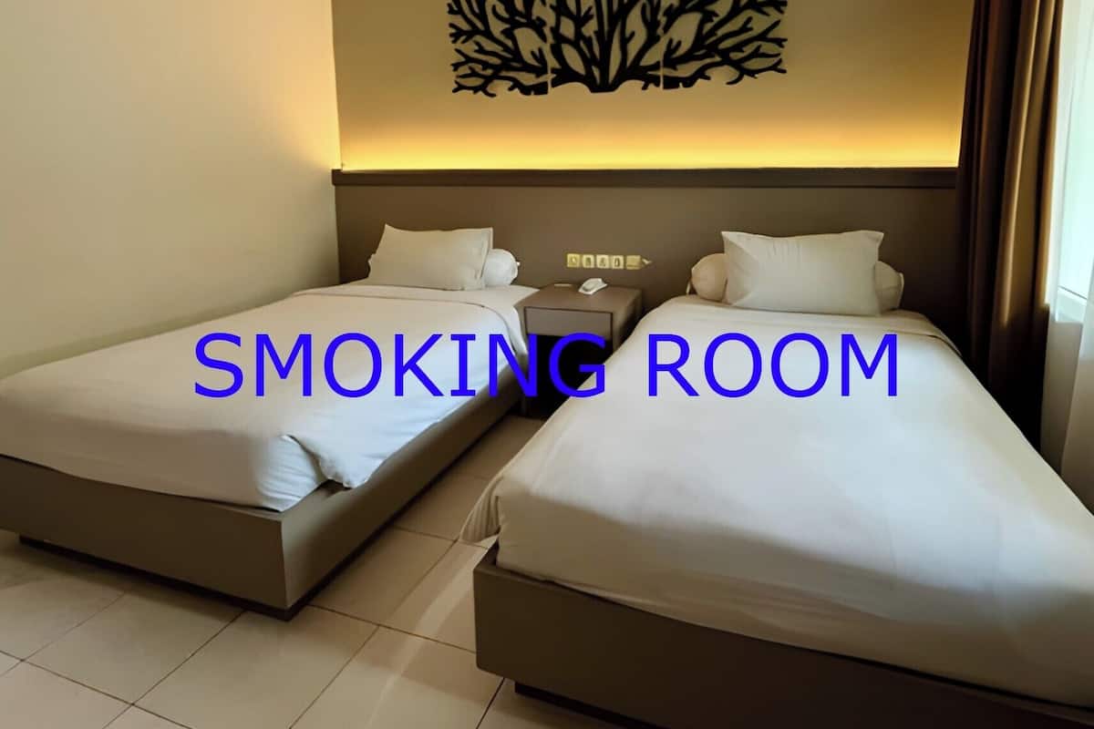 Ropa de cama hipoalergénica y escritorio