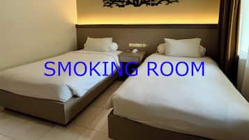 Hypo-allergenic bedding, desk, laptop workspace, free WiFi