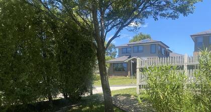 Yarra Cottage