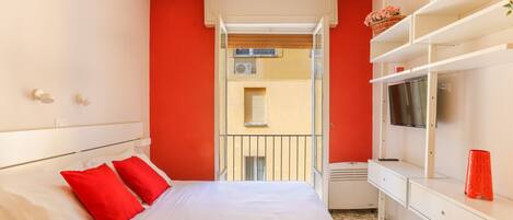 1 habitación, wifi y ropa de cama