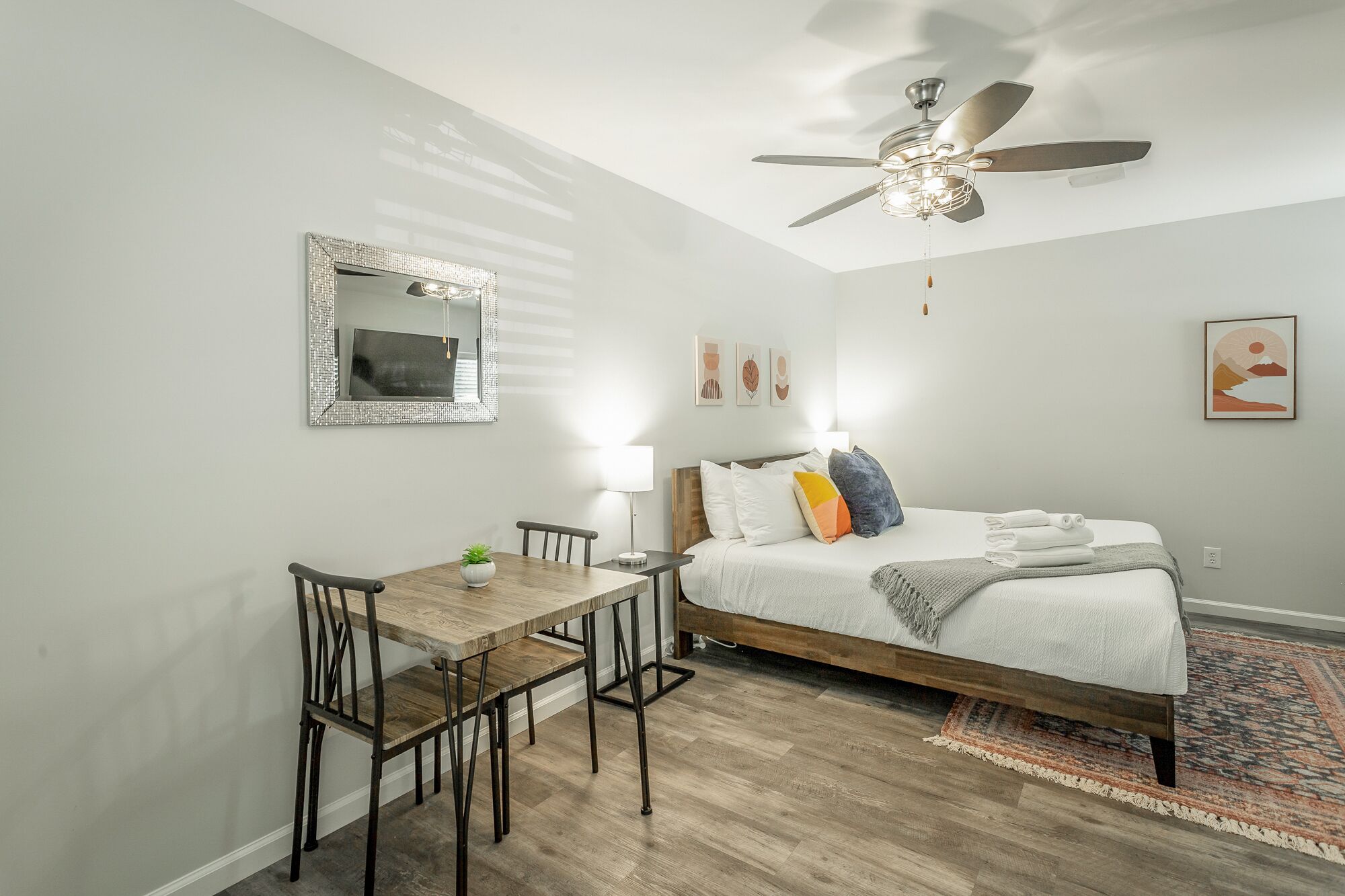 1 bedroom, WiFi, bed sheets