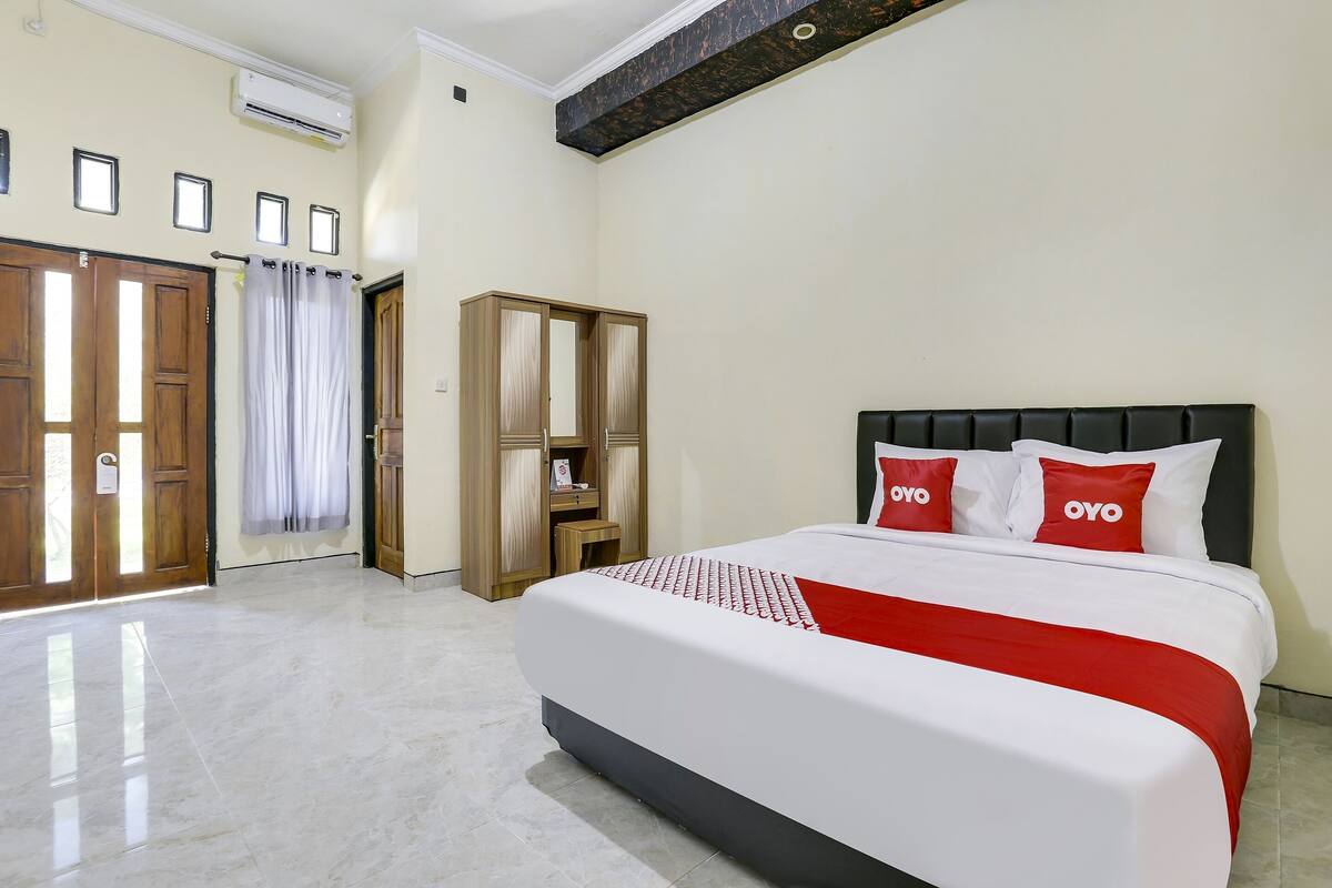 Kamar Double Standar | 1 kamar tidur, meja kerja, ruang kerja ramah laptop, dan Wi-Fi gratis