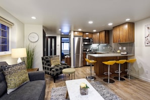 Téléviseur à écran plat, foyer