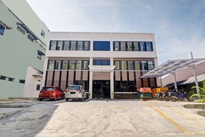 Fachada de la propiedad