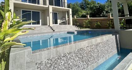 The Indianna ~ Luxury Pool & Spa