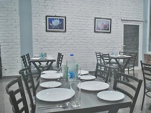 Restaurant - Himalayan Off Trails (Dharamshala)