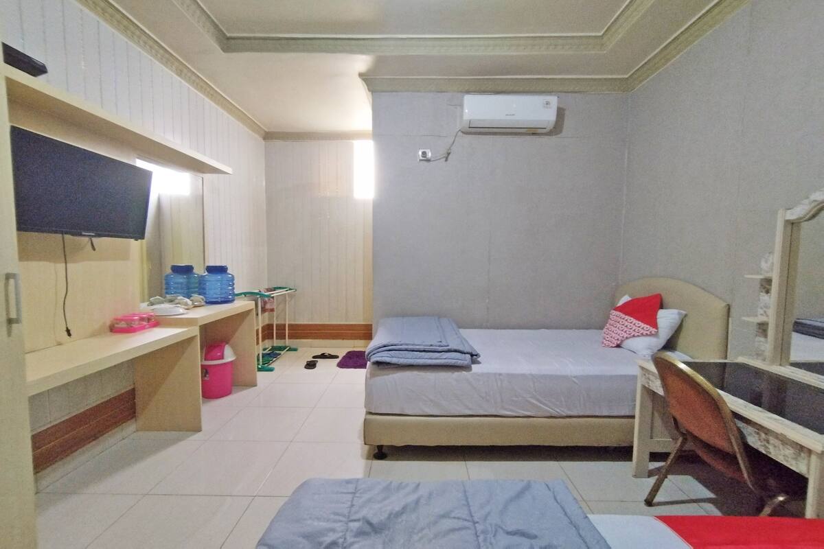 ห้องทวิน | โต๊ะทำงาน, พื้นที่ทำงานแบบใช้แล็ปท็อป, Wi-Fi ฟรี, ผ้าปูที่นอน