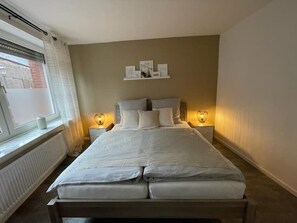 2 bedrooms, WiFi - Enchanting 2 room apartment in the heart of Nieukerk. (Kerken)