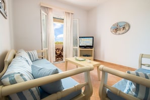 Junior Suite | Living area - 9 Muses Naxos beach hotel (Naxos)