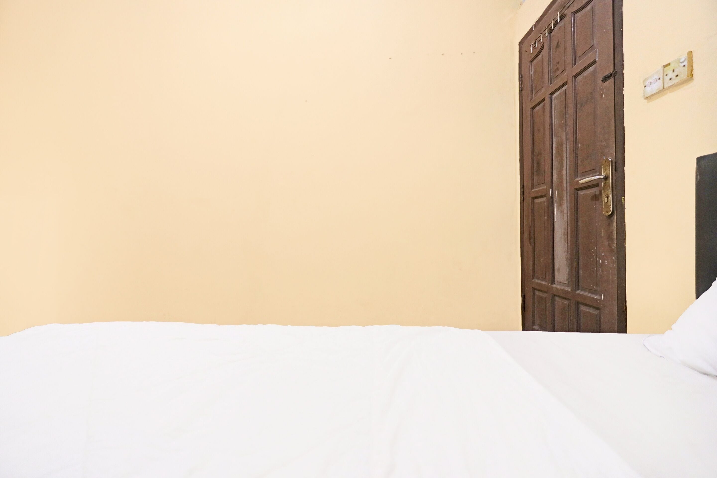 double room | desk, free wifi, bed sheets