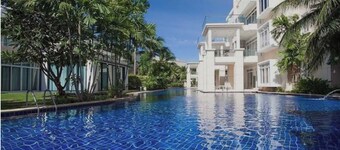 Blue Lagoon Cha-Am - Pool Access