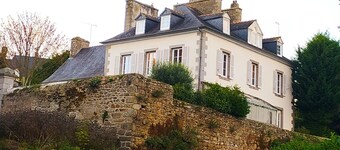 Demeure  de cité de caractére
