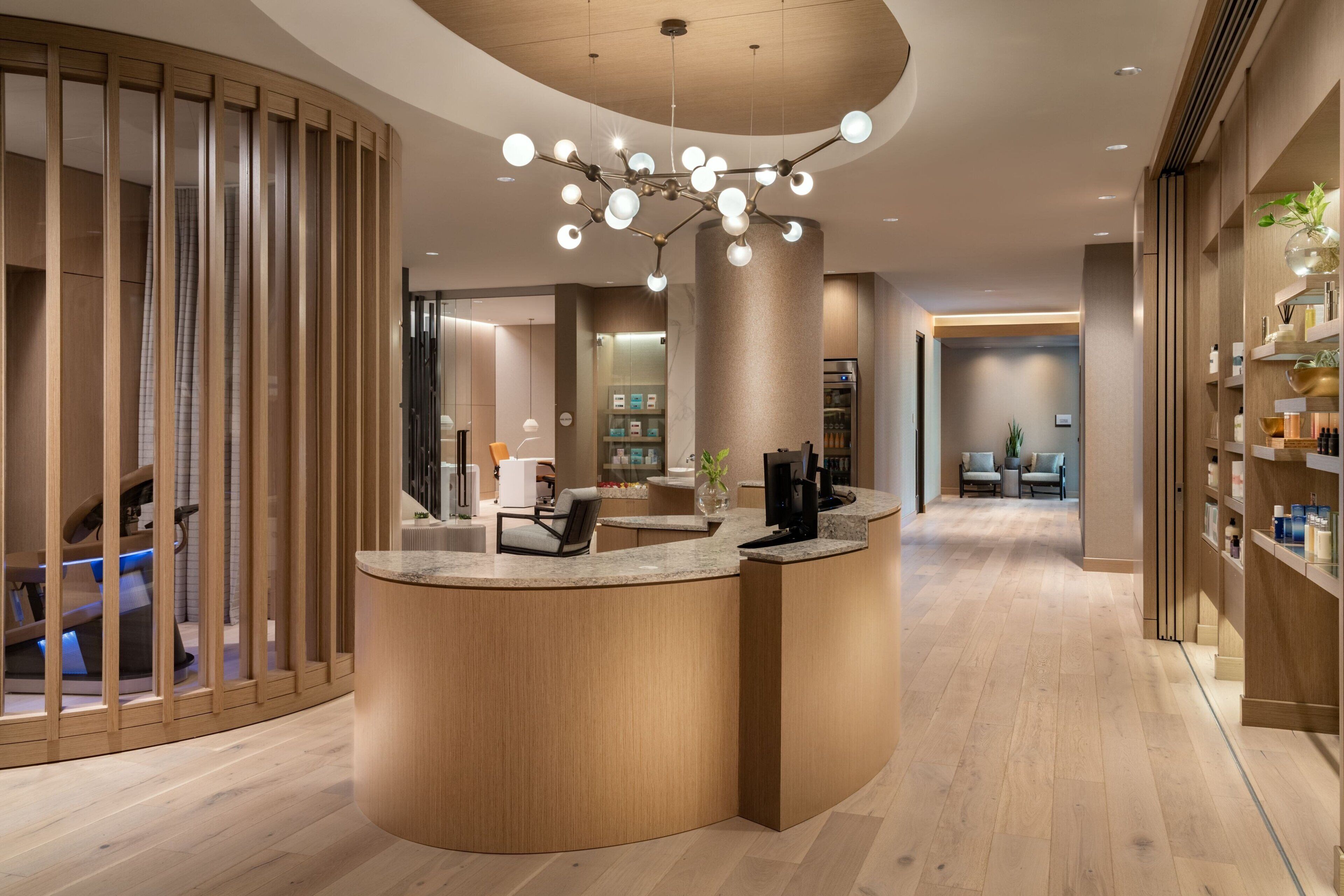 Couples treatment rooms, sauna, steam room, body treatments