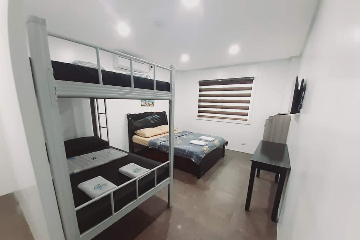 Studio Suite 303
