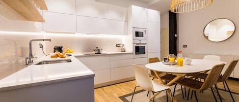 Fridge, microwave, oven, dishwasher