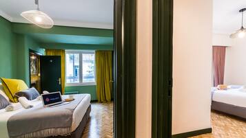 4 bedrooms, iron/ironing board, free WiFi, bed sheets