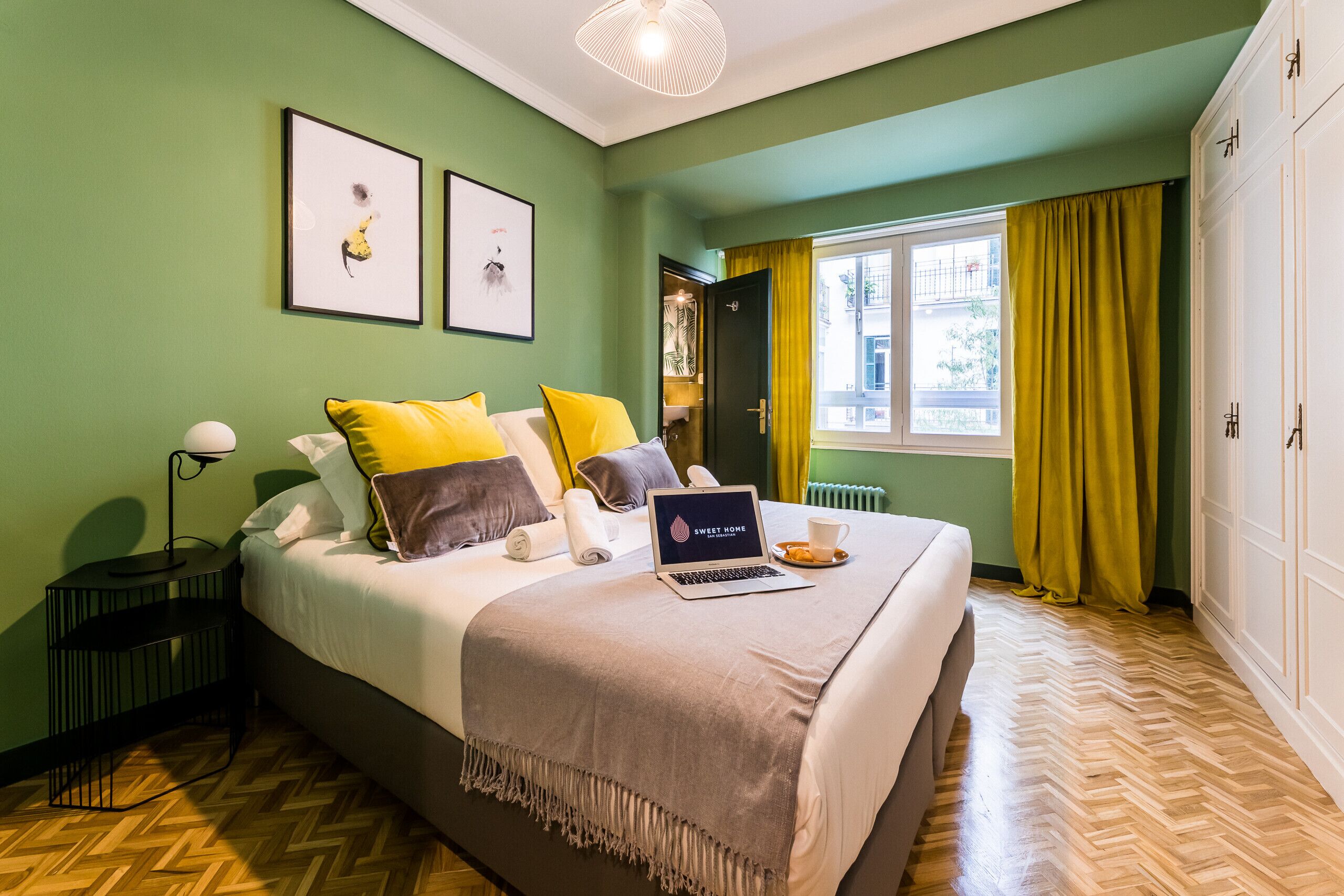 4 chambres, fer et planche à repasser, Wi-Fi gratuit, draps fournis