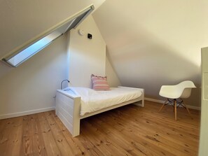 2 chambres, Wi-Fi gratuit, draps fournis