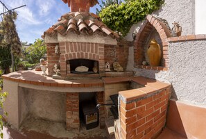 BBQ/picnic Area - Villa Belvedere (Imperia)