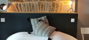 7 chambres, Wi-Fi, draps fournis