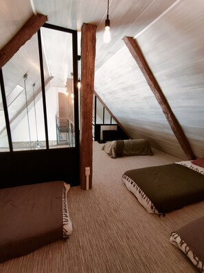7 Schlafzimmer, WLAN, Bettwäsche
