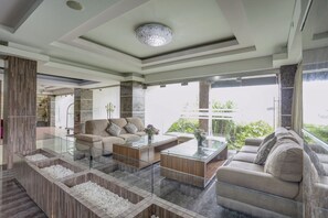 Lobby - Townhouse Oak Princess Keisha (Denpasar)