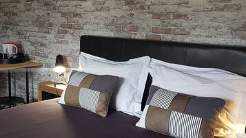 2 chambres, Wi-Fi gratuit, draps fournis