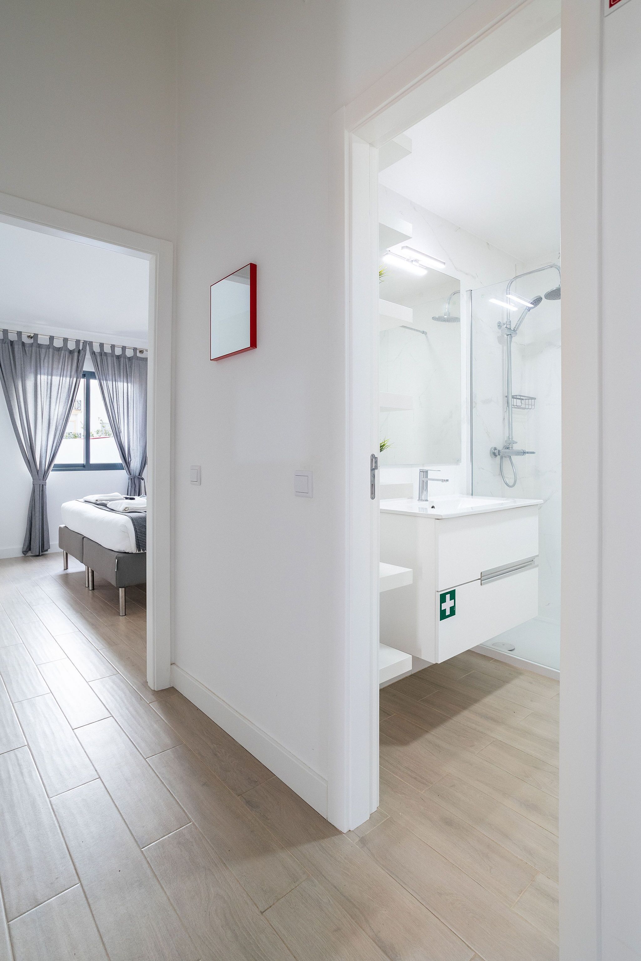 Photo - Oura Villa V2 Flores