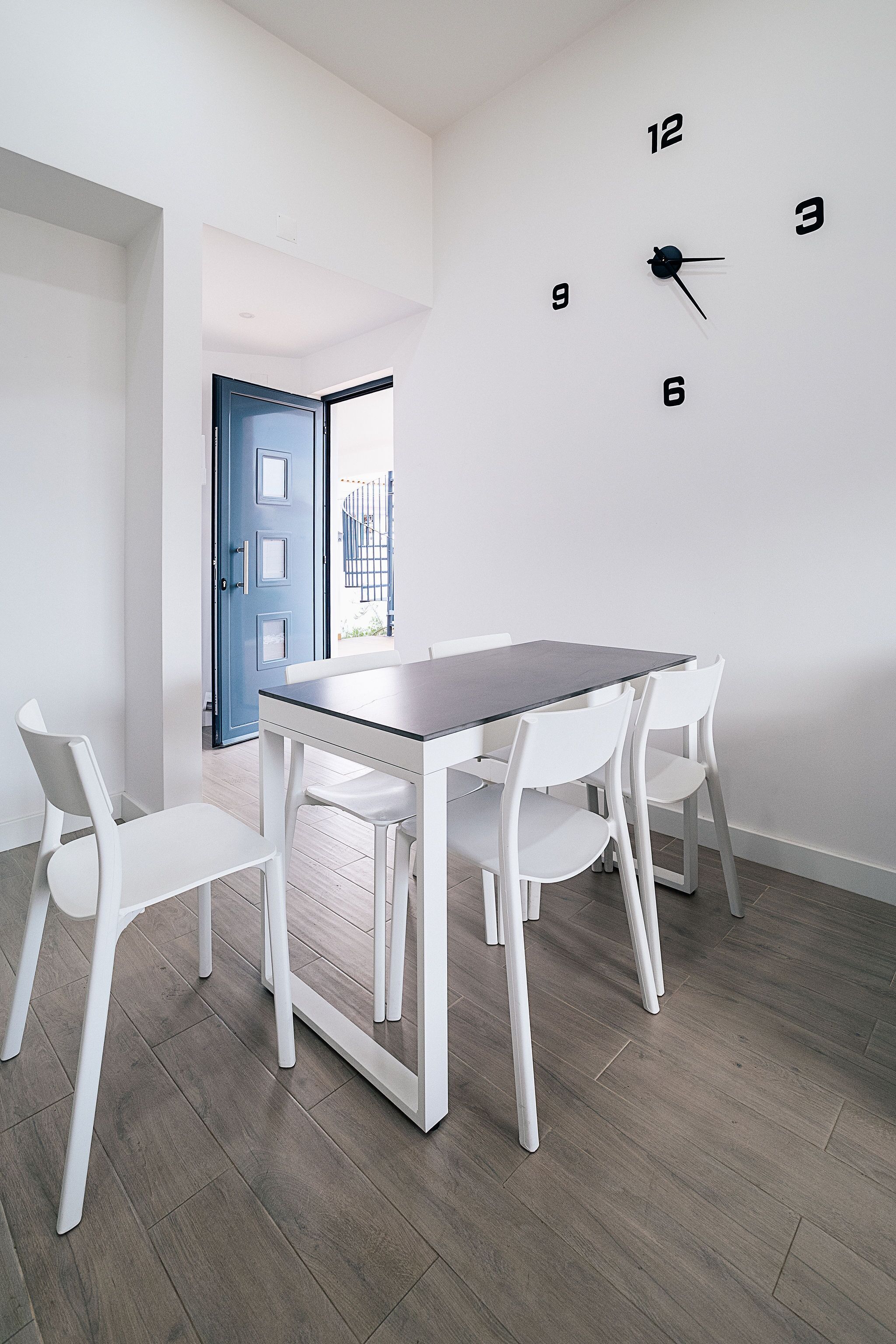 Photo - Oura Villa V2 Flores