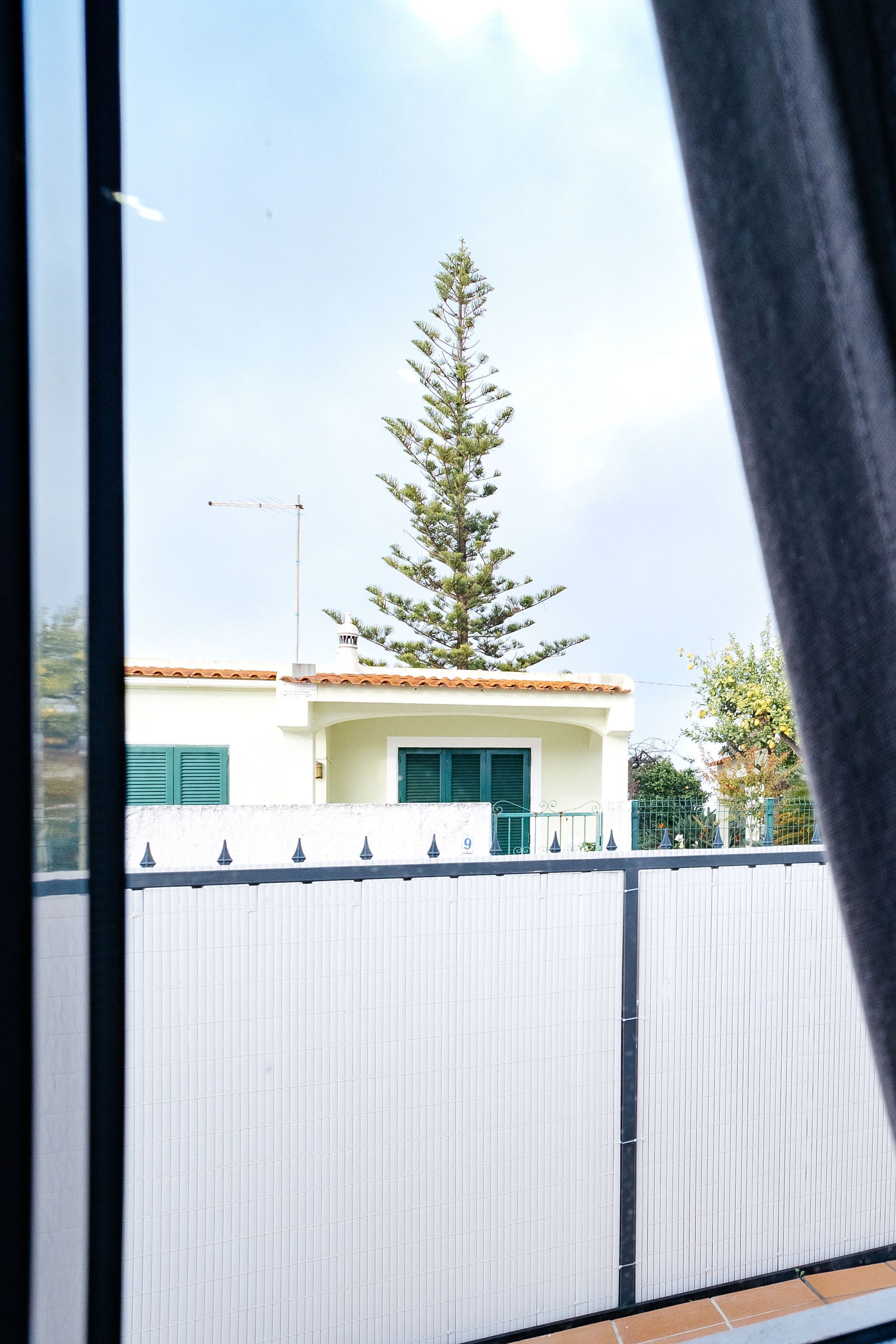 Photo - Oura Villa V2 Flores